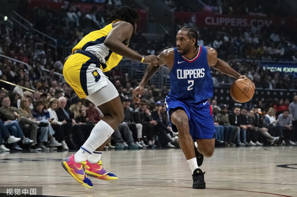 边锋位置上 边锋位置上