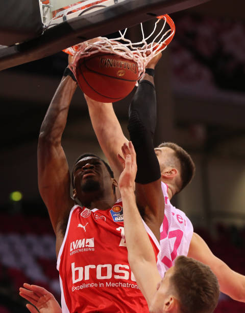 的较量中 的较量中