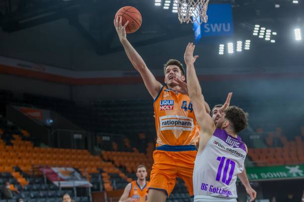 全场拿下 全场拿下